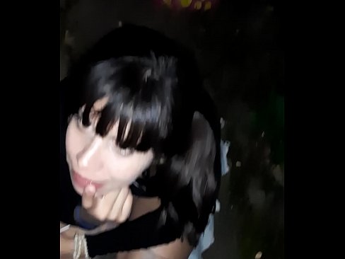 ❤️ Á götunni bólginn typpi í skiptum fyrir nammi ❤ Kynlíf á klám is.verhentai.ru ☑