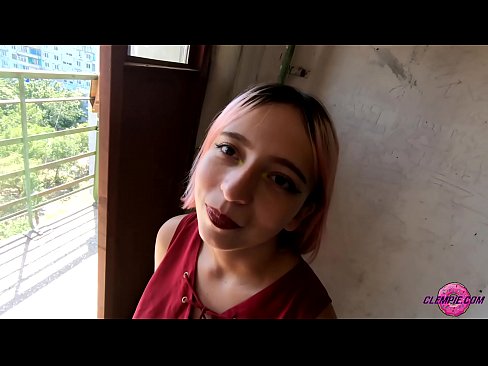 ❤️ Nemandi Sensual sýgur ókunnugan í úthafinu - Ásamt andliti hans ❤ Kynlíf á klám is.verhentai.ru ☑